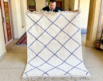 GORGEOUS MOROCCAN RUG, Handmade White Rug, Beni Ourain Rug, Berber off white Wool Rug, Geometric Pattern Rug, Area Winter Rug, Diamond Rug