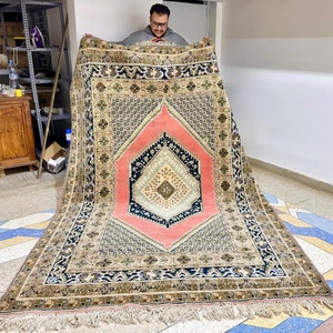 UNIQUE HANDMADE Vintage RUG, Hand Knotted Beni Ourain Rug, Moroccan Shaggy Area Rug 9.6x6.5, Authentic Geometric White Rug, Timeless Beauty.