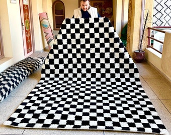 AMAZING MOROCCAN RUG, Handmade Beni Ourain Rug, Checkered Rug, Azilal Rug, Black And White Berber Rug, Abstract Carpet, Handwoven Wool Rug.