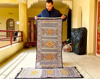 >F L A T-W E A V E Ｒｕｇｓ