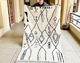 Modern Moroccan Rug, White and Black Striped Beni Ourain Rug, Custom Handwoven Sheep Wool Rug, Berber Area Carpet for Minimalist Living Room