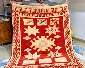 Vintage Beni Ourain Area Rug - 7.5x6 FT Handmade Moroccan Red Wool Carpet | Diamond Berber Rug for Bohemian Home Décor