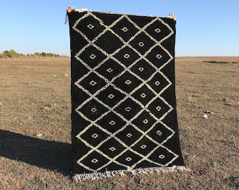 Beni Ourain Rug, Black and White Geometric Moroccan Rug, Handwoven Wool Carpet, Custom Area Rug for Minimalist Living Room