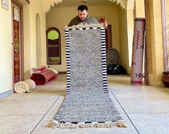 CUSTOM MOROCCAN RUNNER, Handmade Abstract Hallway Rug, Authentic Moroccan Wool Rug, Black & White Runner, Funky Berber Rug.