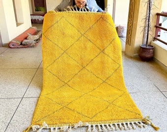 Moroccan Rug – Yellow Geometric Beni Ourain Rug – Handmade Wool Diamond Carpet for Bohemian & Scandinavian Home Style