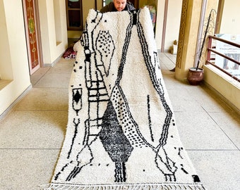 Striped Moroccan Rug, Black and White Beni Ourain Rug, Cozy Handmade Wool Rug, Abstract Area Rug for Minimalist, Modern, Bohemian Home Decor