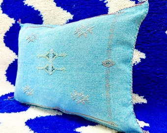 ARTISTIC PILLOWS SILK 15x20, Moroccan pillow cover, accent pillows, lumbar pillow cover, meditation pillow, navy lumbar pillow, unique