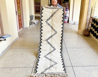 7x2FT MOROCCAN BENIOURAIN RUNNER Moroccan rug Beni Ourain Geometric Runner Solid off white Rug Hanwoven Rug Area Wool Rug Berber Wool Carpet
