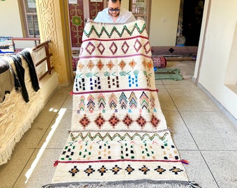 HANDMADE WOOL CARPET, Unique Moroccan Wool Rug 8x4, White and Yellow Rug, Beautiful Handwoven Boho Rug, Berber Area Rug, Beni Ourain Rug.