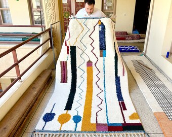 Moroccan White and Yellow Rug – Abstract Beni Ourain Wool Carpet – Handmade Striped Area Rug for Boho Living Room or Bedroom Decor