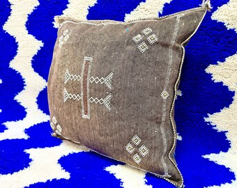 DAZZLING LUMBAR PILLOW, Berber Lumbar, Sabra Silk Lumbar Pillow, Embroidery Lumbar, Dark Brown Sofa Lumbar, Southwestern Style Brown,