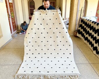 MARVELOUS BENIOURAIN RUG, 7x5 Moroccan Handmade Rug, Dotted White and Black Rug, Berber Rug, White Dots Rug, Tapis Marocain, Morokko Tepisch
