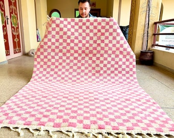 PINK WOOL RUG, Checkered Moroccan Rug, Pink and White Beni Ourain Rug, Soft Berber Carpet, Living Room Area Rug, Hand-Knotted Custom Design