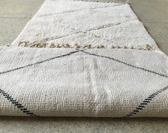 GEOMETRIC HALLWAY RUG, Black & White Wool Runner, Moroccan Beni Ourain Style Rug, Handmade Berber Shag Rug, Custom Size Rug, Fluffy Rug