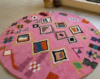 MOROCCAN ROUND RUG, Beni ourain Pink Circle Rug, Abstract handmade Carpet, Custom Wool Rug, Authentic Berber Area Rug, Luxury Beni Rugs.