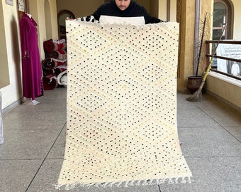 Hand Tufted Moroccan Rug, White Geometric Beni Ourain Rug, Multicolored Dotted Handmade Rug, Custom Soft Wool Rug for Minimalist Living Room