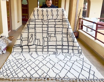 GRID Moroccan Rug, Black and White Geometric Beni Ourain Rug, Handwoven Soft Wool Rug for Modern & Minimalist Living Room or Bedroom