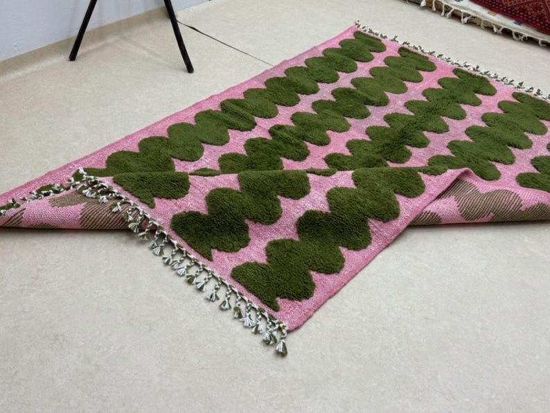 BENI OURAIN RUG, Moss Green & Pink Moroccan Berber Rug, Handmade Striped Wool Carpet, Contemporary Living Room Rug