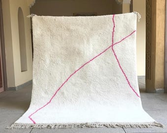 White & Pink Rug, Modern Abstract Moroccan Rug, Handwoven Wool Area Rug, Minimalist Beni Ourain Rug, Custom Size Berber Carpet.