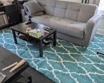 Moroccan Rug – Beni Ourain Green and White Geometric Carpet – Handmade Sheep Wool Area Rug for Cozy Bohemian Living Room & Bedroom