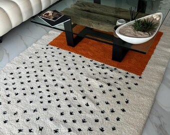 Dotted Moroccan Rug – White and Orange Custom Handmade Wool Carpet – Cozy Berber Area Rug for Scandinavian Home Style