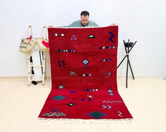 RED MOROCCAN RUG, 7.8x5ft Abstract Beni Ourain Rug, Boho Area Rug, Hand-Knotted Area Wool Rug, Soft Berber Carpet, Fluffy Living Room Rug