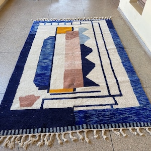 MOROCCAN WOOL CARPET, Handmade Wool Rug, Beni Ourain Rug, Moroccan Berber Rug, Blue And White Rug, Tribal Abstract Rug, Azilal Moroccan Rug image 2