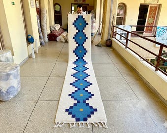 GEOMETRIC HALLWAY RUG, Blue & White Wool Runner, Moroccan Beni Ourain Style Rug, Handmade Berber Shag Rug, Custom Size Rug, Fluffy Rug