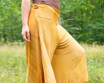 Ready for shipping Size 42 - Wrap pants with yew wood button hand dyed