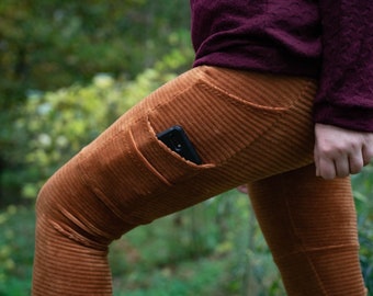 MTO: Leggings mit Taschen / Schlag / Fein Cord / Rehbraun Fuchsbraun rostbraun