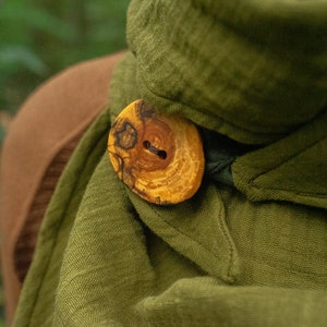 Scarf loop made of muslin