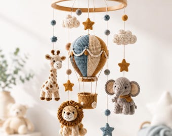 Mobile bébé au crochet en forme de montgolfière safari, mobile pour berceau girafe, lion et éléphant, décoration de chambre d'enfant neutre faite main, cadeau de naissance