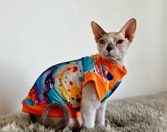 Ochronny i stylowy: Sweter Sfinks z filtrem SPF50 – idealny dla miłośników kotów i ich futrzastych przyjaciół! Idealny prezent dla pupila na słońce.