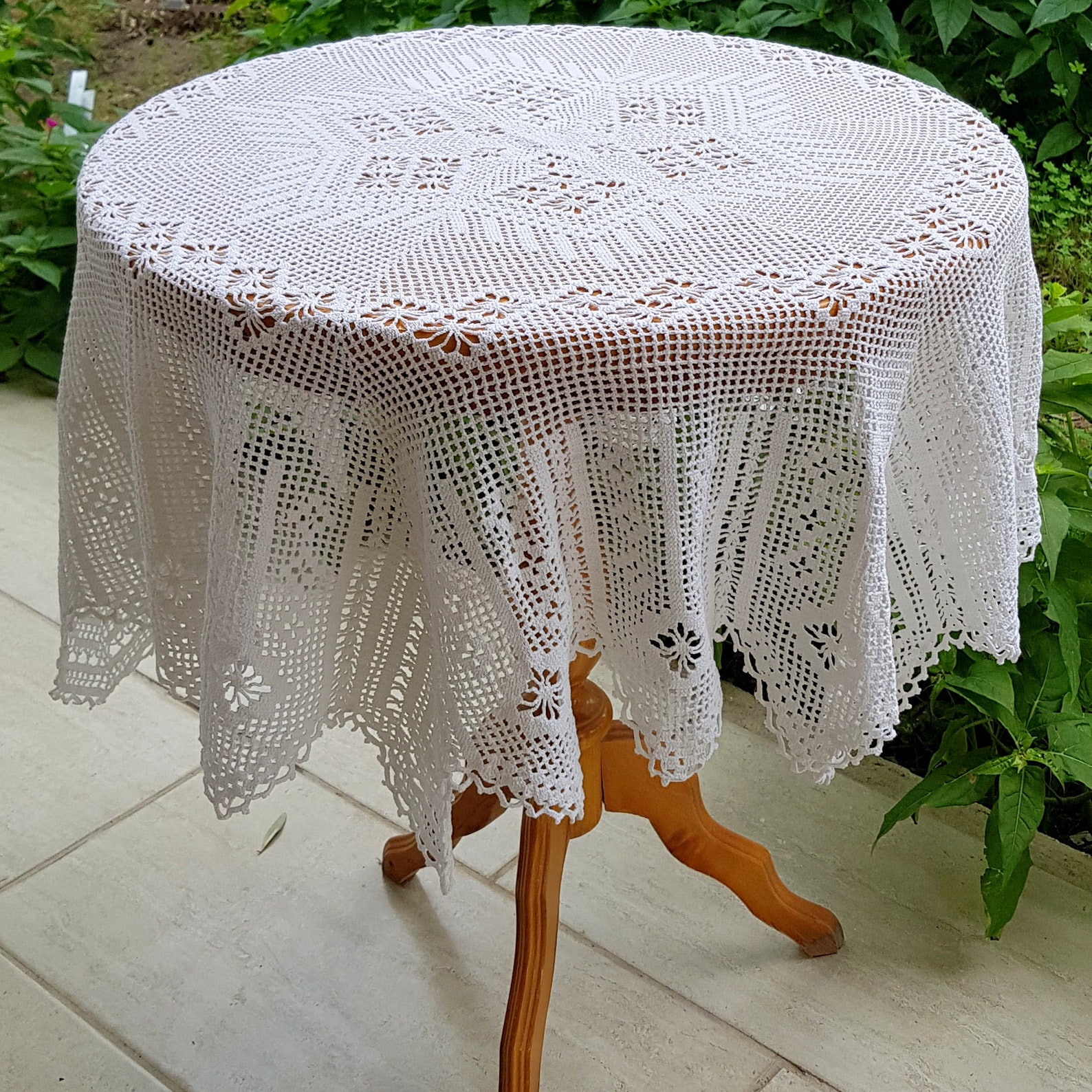 White Lace Tablecloth Vintage Crochet Handmade Lace Etsy