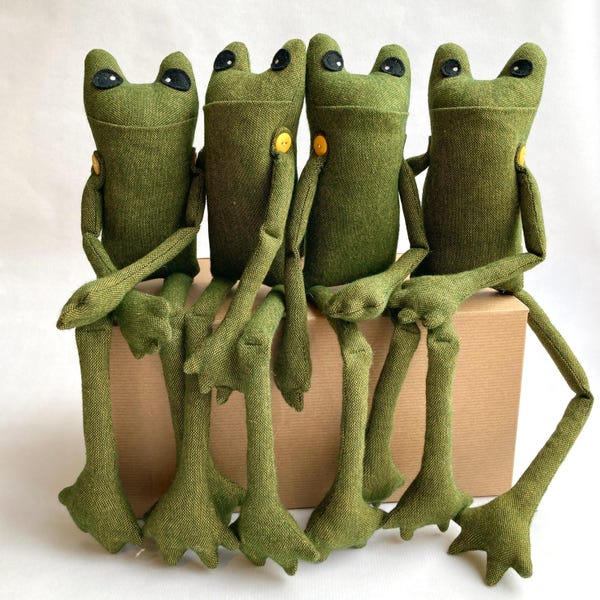 Greg the Frog Sewing Pattern