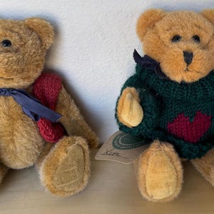Set of 2 Vintage 1990 Boyd&#39;s Bears With Sweater and Vest  8&quot; Retired With Original Tags from The Archive Collection