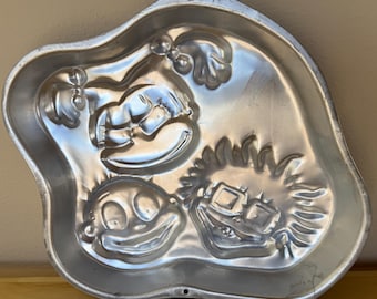 Vintage 1998 Viacom Rugrats 15" by 13" by 2" Aluminum Cake Pan #2105-3050