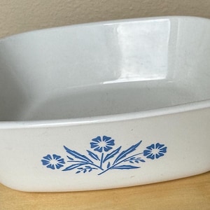 Vintage Corning Ware Blue Cornflower 1 3/4 Cup Casserole Square Dish P-41-B