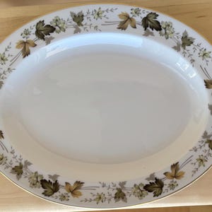 Vintage Royal Doulton &quot;Larchmont&quot; Fine China  13&quot; Platter