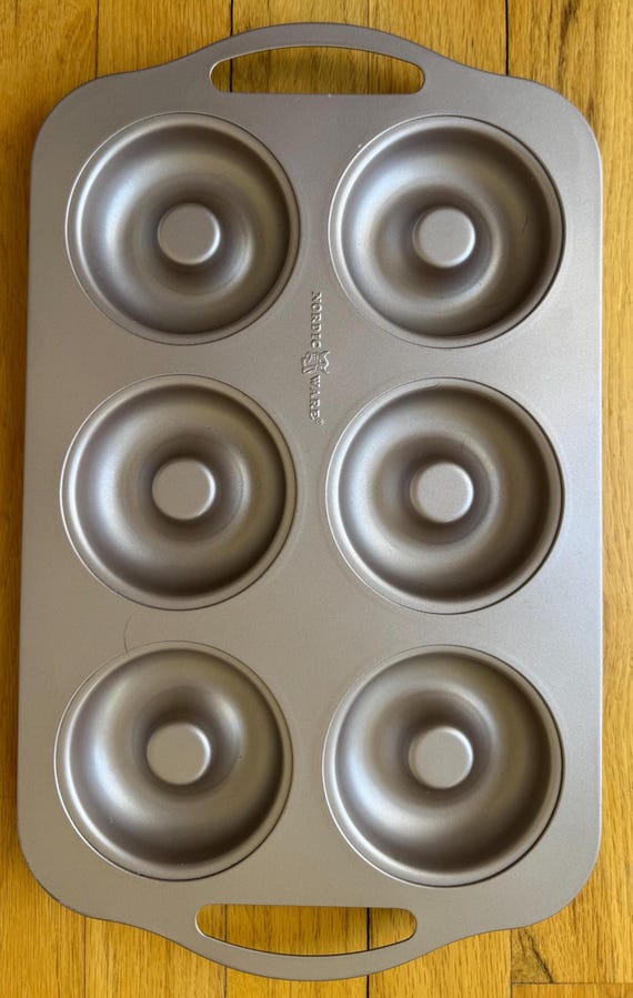 Vintage Nordic Ware by 9