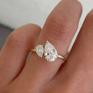 Toi Et Moi Ring, Pear Cut Moissanite Engagement Ring, Two Stone Ring, Anniversary Gift For Her, Moissanite Diamond Ring, Promise Ring