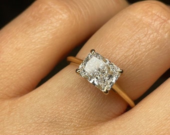 Anillo de compromiso de diamantes de talla radiante, anillo Este Oeste, anillo de diamantes cultivados en laboratorio de 2 CT, regalo de aniversario, anillo de diamantes solitario Este Oeste