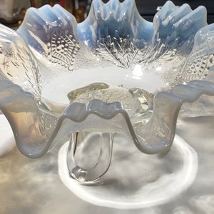 Northwood Glass Leaf and Diamonds Pattern White Opalescent Bowl circa 1906 EAPG image 8