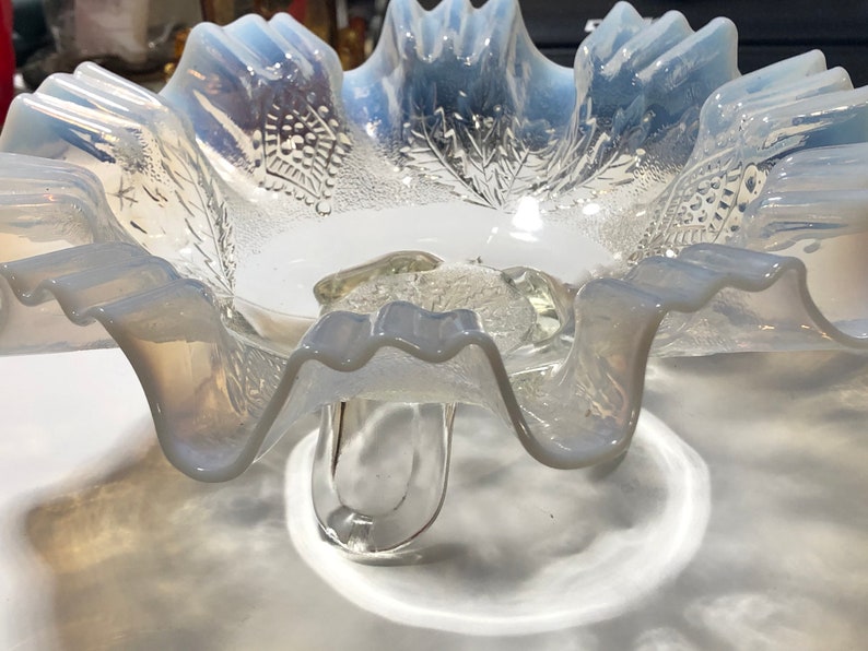 Northwood Glass Leaf and Diamonds Pattern White Opalescent Bowl circa 1906 EAPG image 8