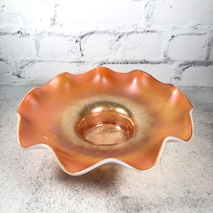 Dugan &quot;Single Flower&quot; Ruffled Bowl in Peach Opal Carnival Glass - Vintage Glass,
