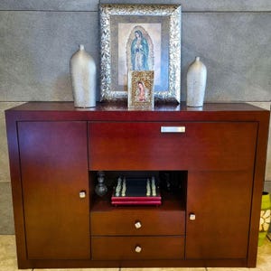 Brand:Nuestra Fe - Catholic Bible in Spanish with Cover of Our Virgin of Guadalupe - Spanish Bible Large Print - The Holy Bible in Spanish image 2