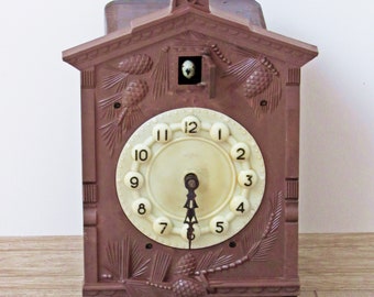 ソビエトヴィンテージ鳩時計、ソ連時計、木製時計、マジャック時計