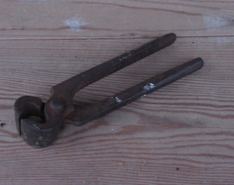 Vintage iron pliers,Primitive tools, Metal Tool, Vintage pincers, Antique pincers, Vintage home decor, Iron tongs, Old hand tools, Famfouse