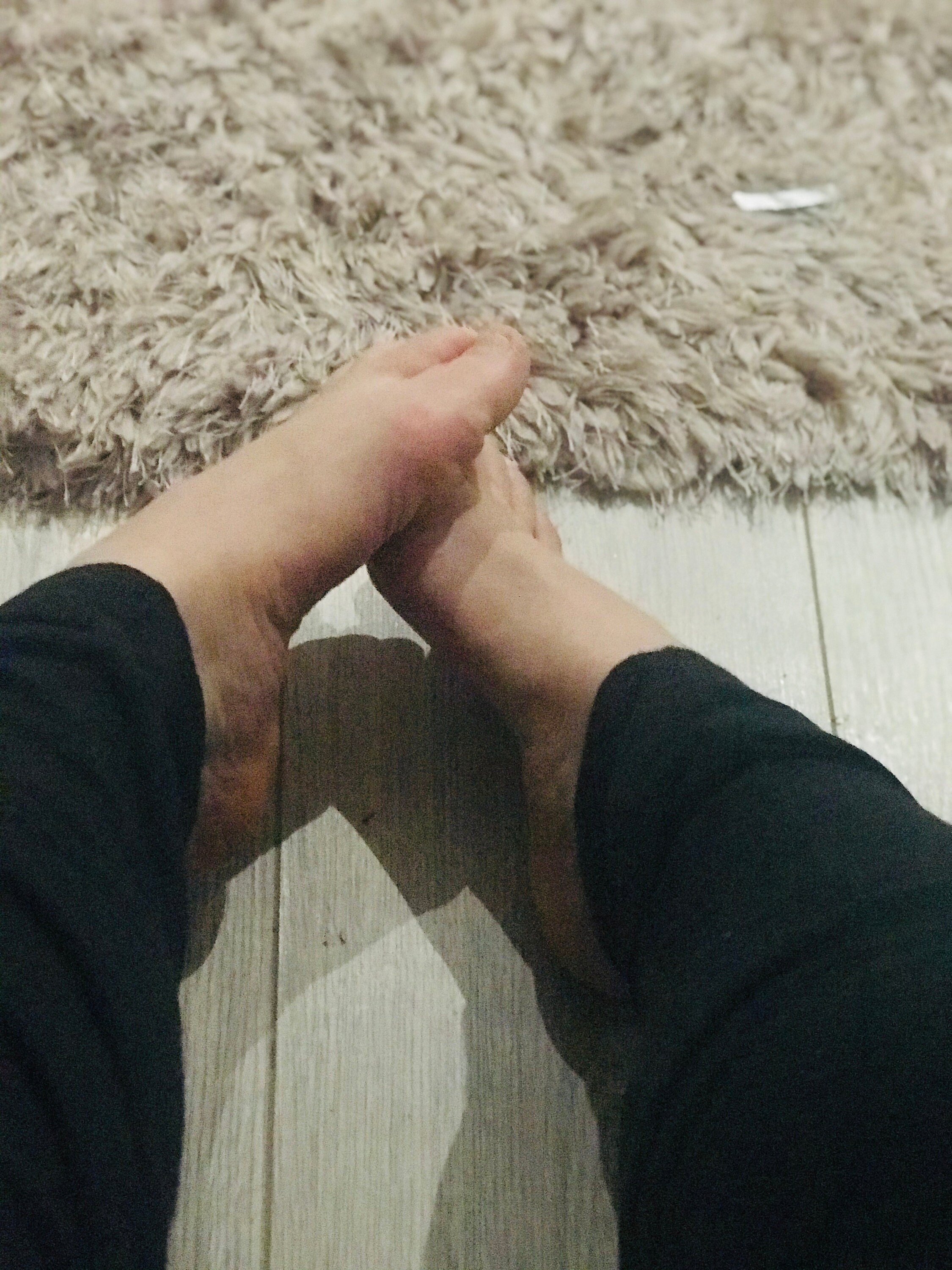 Selling photo of my feet Etsy