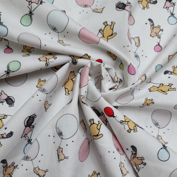 WINNIE THE POOH Balloons Bear Piglet on Ivory 100% Cotton for Masks Patchwork, Clothing, Soft Furnishings, Crafts... Fat Qtr 1/2 & Full Mtrs